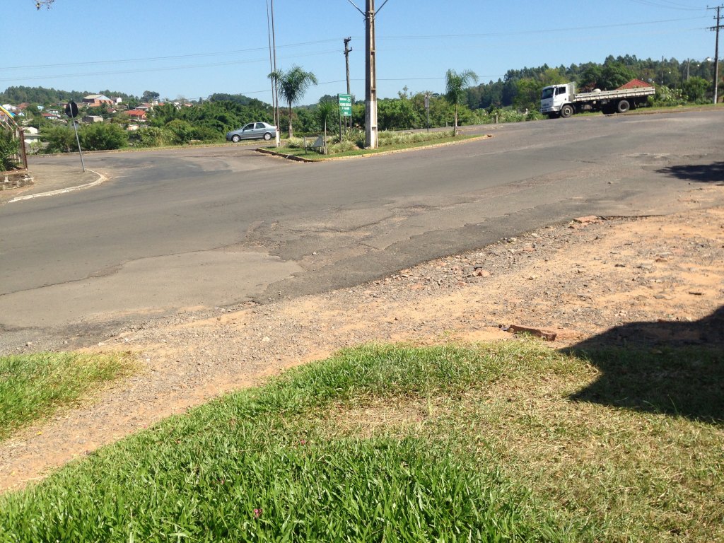 TERRENO NA RUA RAMIRO BARCELOS - CENTRO