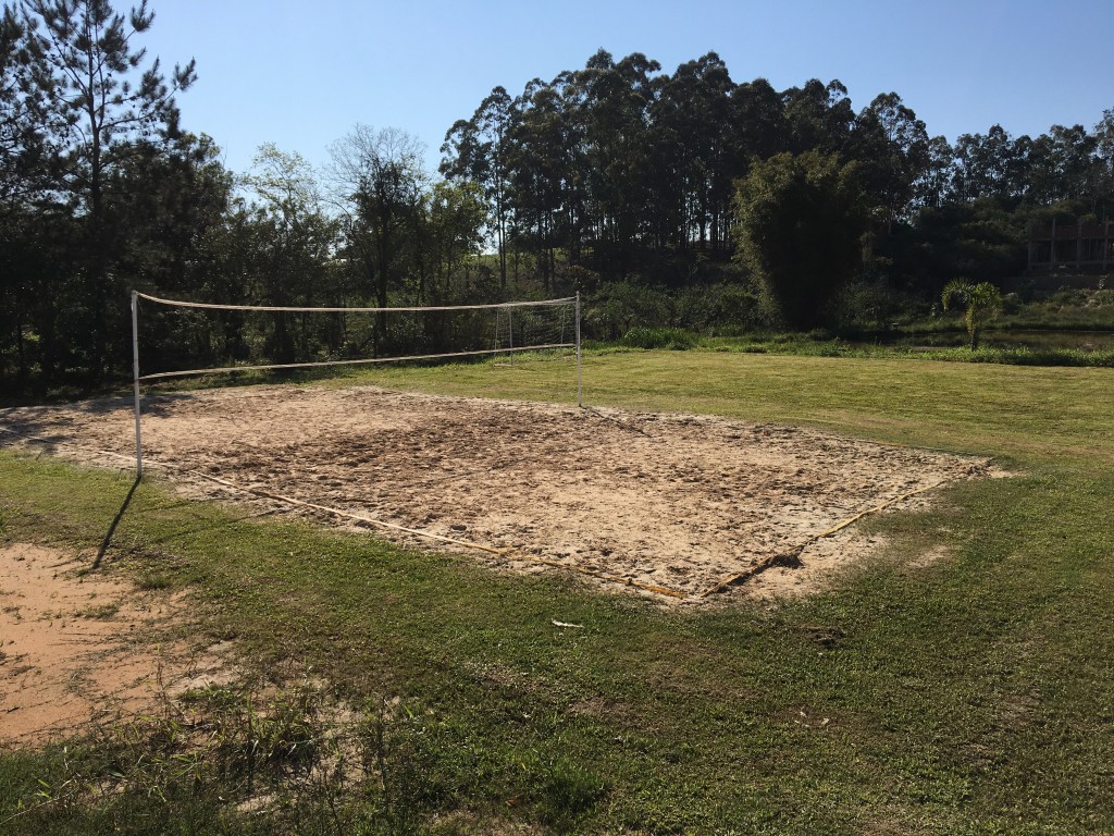 TERRENO SEMI PLANO - 11m x 32m - Lot. Porto Belo