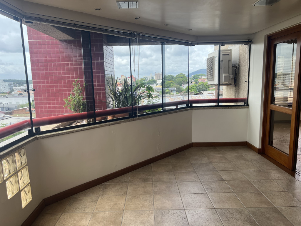 APARTAMENTO COM 4D - 204m2 PRIVATIVOS - BOX DUPLO