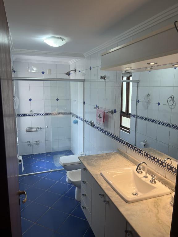 APARTAMENTO COM 4D - 204m2 PRIVATIVOS - BOX DUPLO