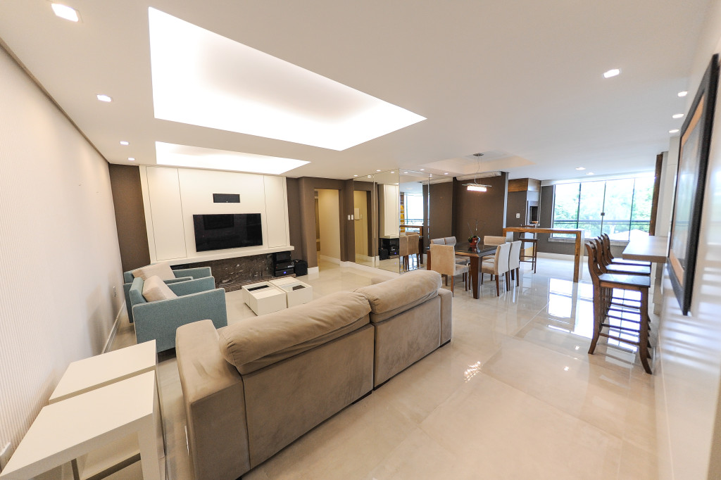 APARTAMENTO COM 135m2 - MOBILIADO EM ALTO PADRÃO